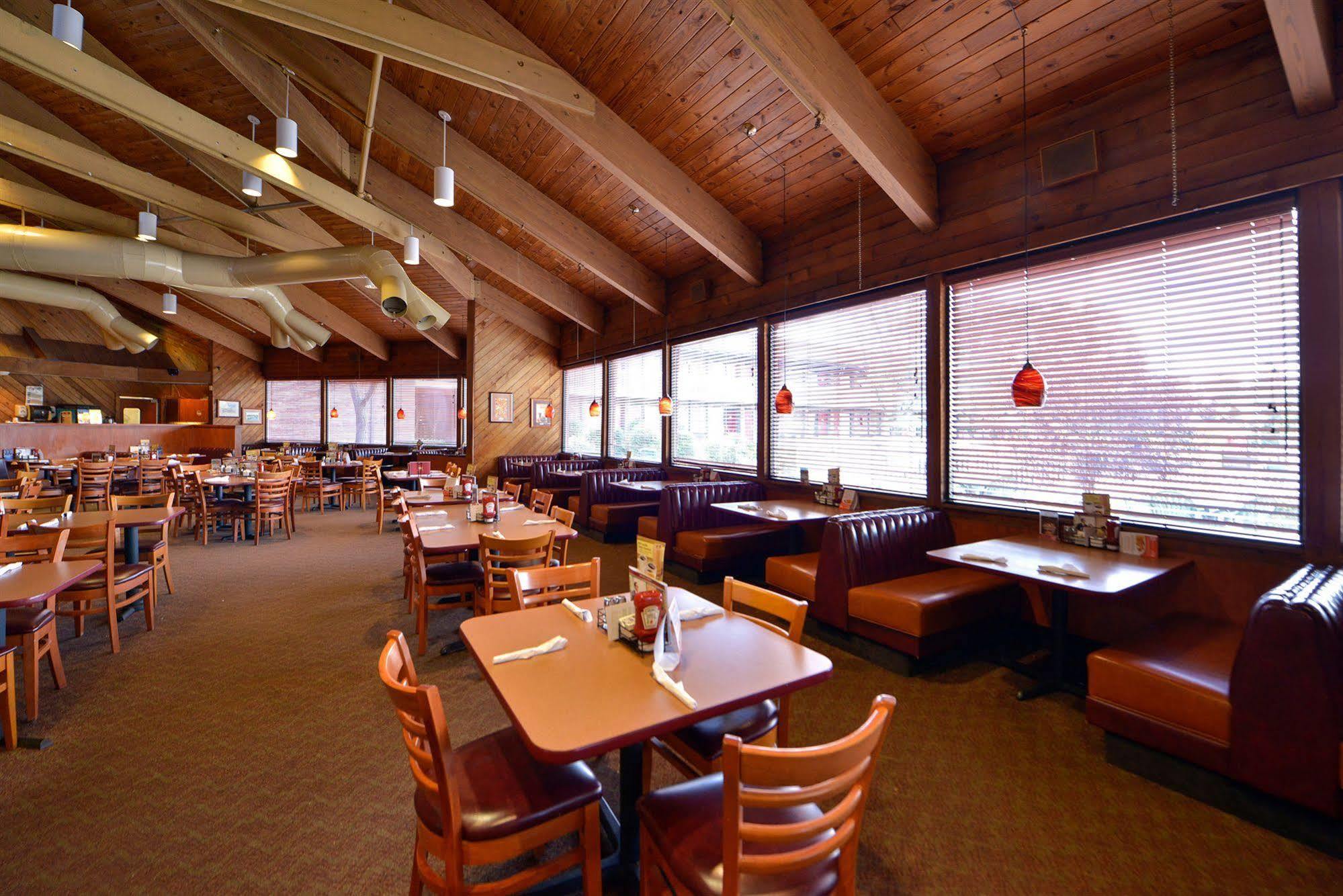 Days Inn By Wyndham Doswell \/ Kings Dominion Area Exterior foto